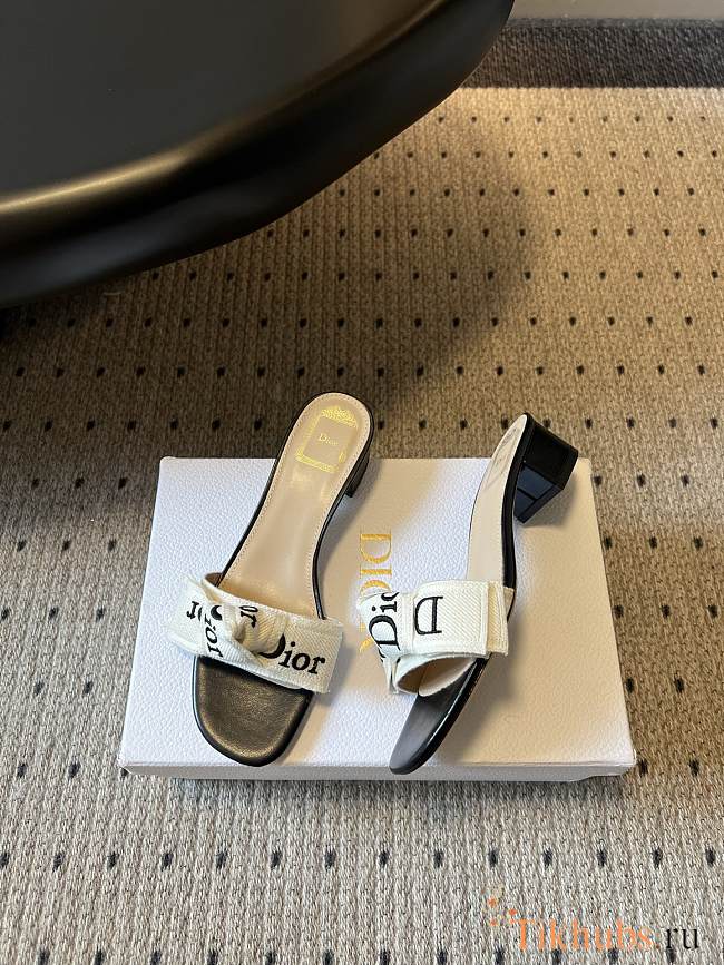 Dior J'Adior Heeled Slide Ivory Embroidered Cotton Black 4cm - 1
