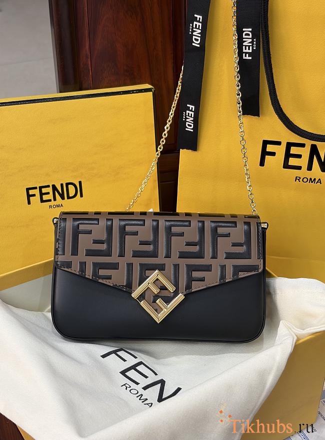 FENDI FF Diamonds Wallet OnChain Brown 22x12x3cm - 1