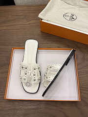 Hermès Oran sandal with studs - 4