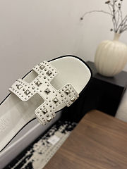 Hermès Oran sandal with studs - 5