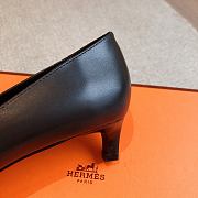 Hermes Calfskin Kiara 40 Pumps Black - 6
