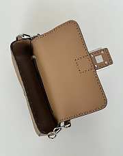 Fendi Baguette Bag Brown 27x15x6cm - 5