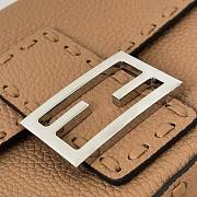 Fendi Baguette Bag Brown 27x15x6cm - 3
