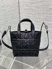 Dior Toujours Vertical Tote Bag Black Macrocannage Crinkled Calfskin 16x12x18cm - 5