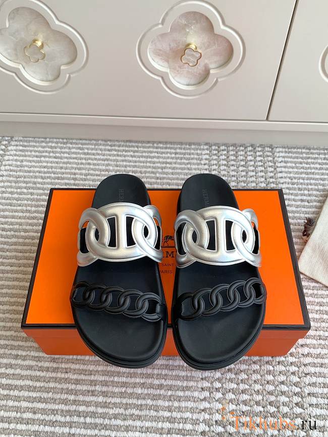 Hermès Extra Gris Argenté Sandal - 1