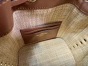 Valentino Garavani Rockstud Bucket 16x18x11cm. - 5