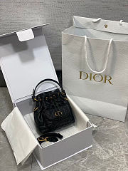 Dior Caro Bucket Bag In Macrocannage Lambskin 14x7x15cm - 2