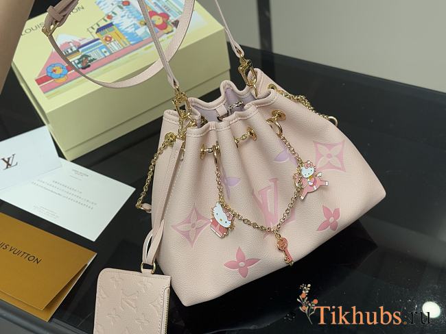 Louis Vuitton Summer Bundle Pink Bag 29x22cm. - 1