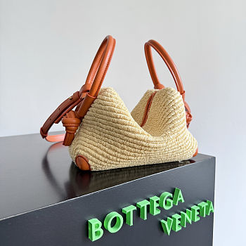Bottega Veneta Loop Top Handle Bag in Raffia and Leather 19x12x9cm