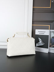 Chanel Trendy CC Medium LambWhite 29×17cm - 2