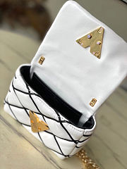LOUIS VUITTON GO-14 MM Malletage Leather White Handbags 15×10×6.5cm - 3