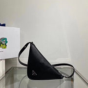 Prada Triangle Leather Zip Shoulder Bag 26x16x5cm - 5