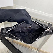 Prada Triangle Leather Zip Shoulder Bag 26x16x5cm - 2
