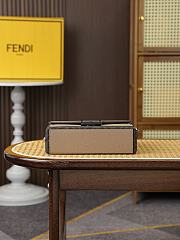 Fendi Baguette Soft Trunk 21.5x6.5x12cm - 4