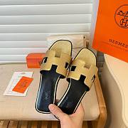 Hermès Oran Sandals Dore Chevre - 2