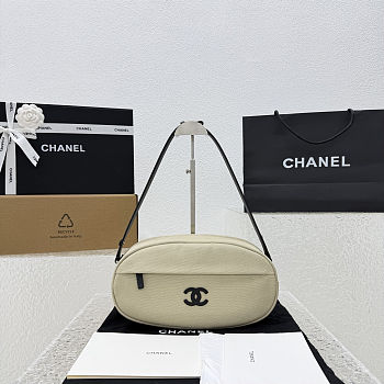 Chanel Mini Bag Round Pouch 30x10x14cm