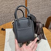 Hermès Lindy Black Bag 19x13x9.5cm - 5