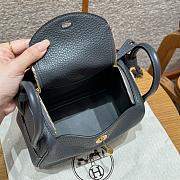 Hermès Lindy Black Bag 19x13x9.5cm - 4