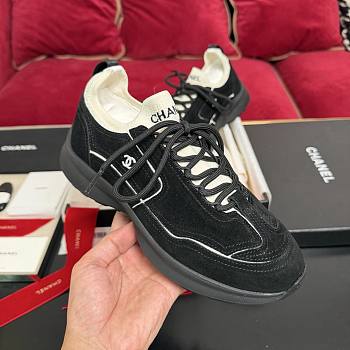 Chanel Sneakers - Velvet calfskin & mixed fibers, black & white.