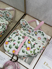Dior Small Saddle Bag with multicolor Daisy Garden embroidery 25.5×20×6.5cm - 2