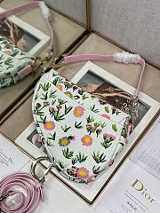 Dior Small Saddle Bag with multicolor Daisy Garden embroidery 25.5×20×6.5cm - 3