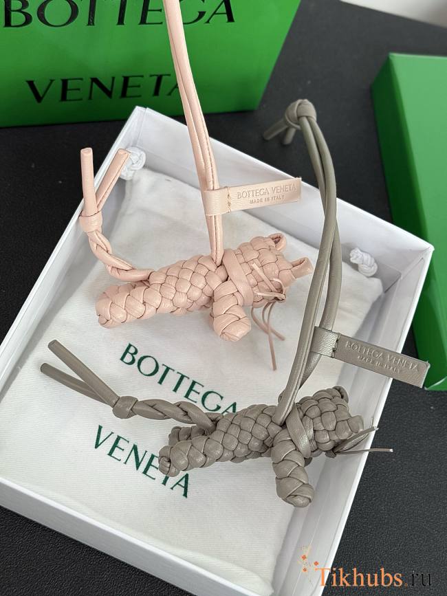 Bottega Veneta Cat Charm - 1
