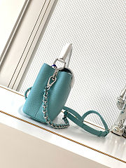 Louis Vuitton Capucines Sky Blue Bag 21 x 14 x 8 cm - 3