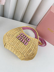 Miu Miu Wander Wicker Pink Handbag 20x12x6cm - 2