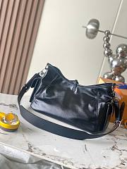 Louis Vuitton CarryAll Cargo PM 33.5x23x15cm - 2