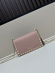 Valentino Garavani Rockstud Small Leather Crossbody Bag 18.5x12x4cm. - 3