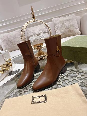 Gucci Leather Round-Toe Slip-On Boots