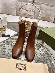 Gucci Leather Round-Toe Slip-On Boots - 2