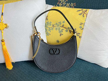 Valentino Garavani Mini VLogo Signature Hobo Bag 20x12×4cm