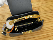 Louis Vuitton Capucines Mini With Sculpted Metal Handle 13.6 x 8 x 21 cm - 4