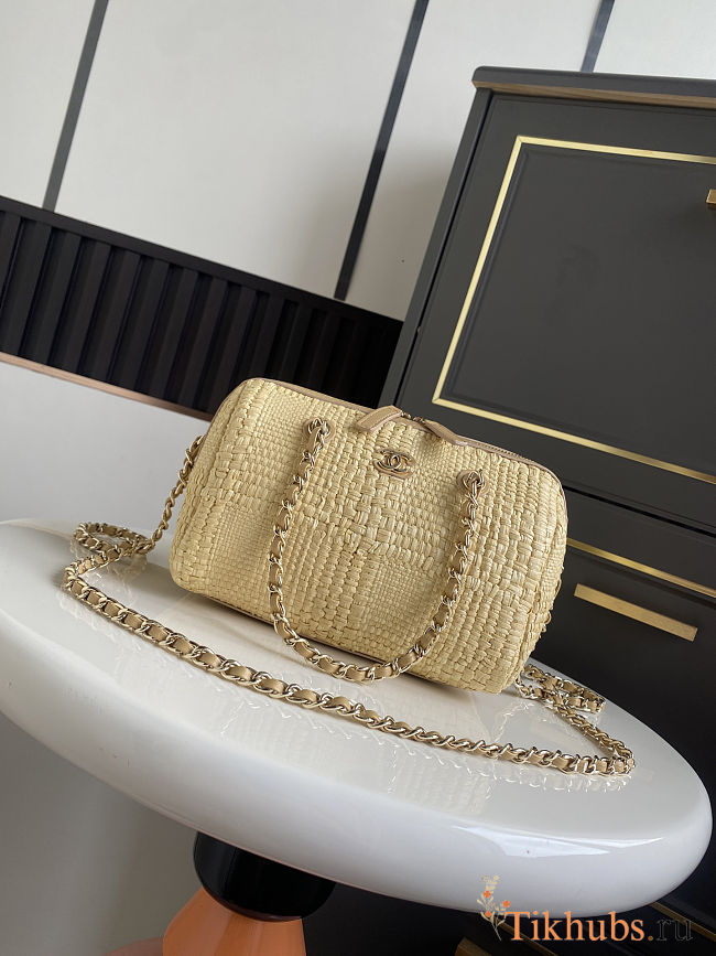 Chanel Clutch classic Raffia Woven Camera Bag 11.5x18.5x11cm - 1