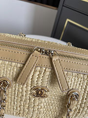 Chanel Clutch classic Raffia Woven Camera Bag 11.5x18.5x11cm - 2