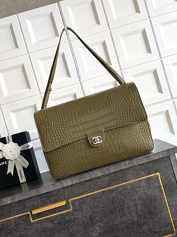 Chanel Maxi Flap Bag in Crocodile-Embossed Calfskin & Silver-Tone Metal Olive Green 39×28×11cm