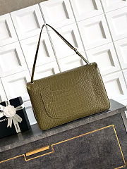 Chanel Maxi Flap Bag in Crocodile-Embossed Calfskin & Silver-Tone Metal Olive Green 39×28×11cm - 6