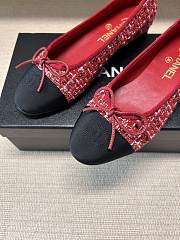 Chanel Red Tweed Tweed and Black Cap-Toe Ballet Flats - 3