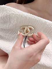 Chanel C24 Oversized CC Pearl Brooch - 3