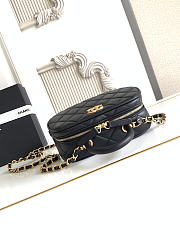 Chanel Mini Bowling Bag AS5572 11.5x20x8.5cm - 6