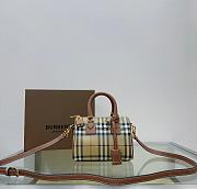 Burberry Mini Check Bowling Bag 18.5 x 11 x 12cm - 6