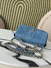 Chanel 19 Flap Bag Denim Blue 26x9x16cm - 5