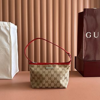 Gucci Small Pouch With Strap And Plaque 22x14x5.5cm