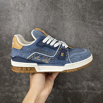 LV Trainer Sneaker faded denim
