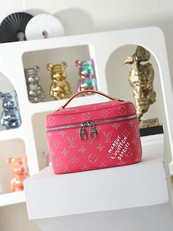 Louis Vuitton Nice Mini M26889 Pink Bag 20x12x13.5cm