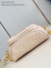Louis Vuitton Mini Bumbag Monogram Empreinte 17x12x9.5cm - 4