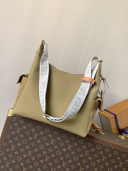 Louis Vuitton M12697 Hobo Cargo 30×31×10.8cm - 3