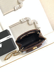 Chanel 24A Velvet Kelly Bag 13x19x7cm - 5