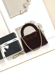 Chanel 24A Velvet Kelly Bag 13x19x7cm - 2